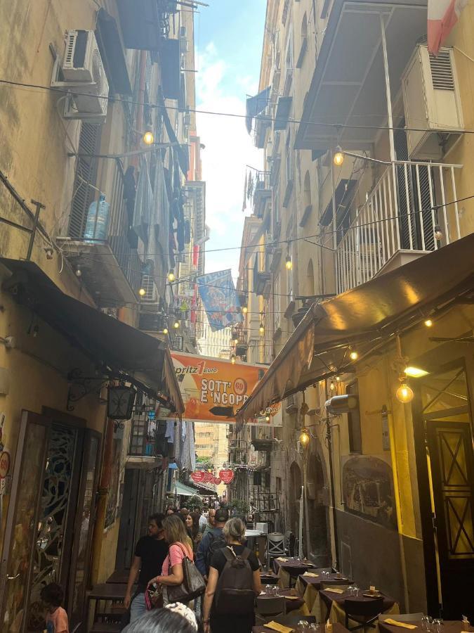 Casa Vacanza La Spagnola 나폴리 외부 사진